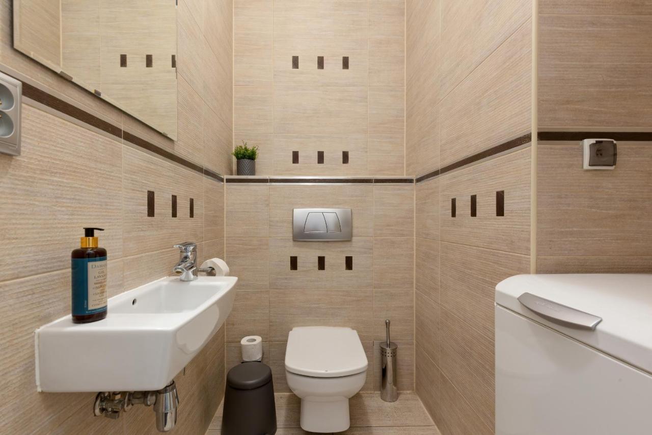 Residence On Wspolna Str. Apartment Warsaw By Renters Εξωτερικό φωτογραφία